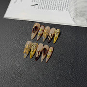 365nails: "Regal Crown" – 3D 골드 & 마블 수제 스틸레토형 네일