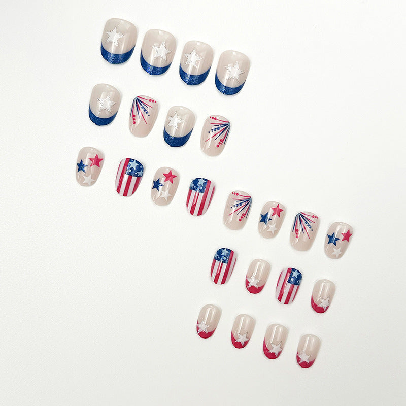 365nails: "Patriotic Chevron" – Geometric Chevron & Star Printed Squoval Nails