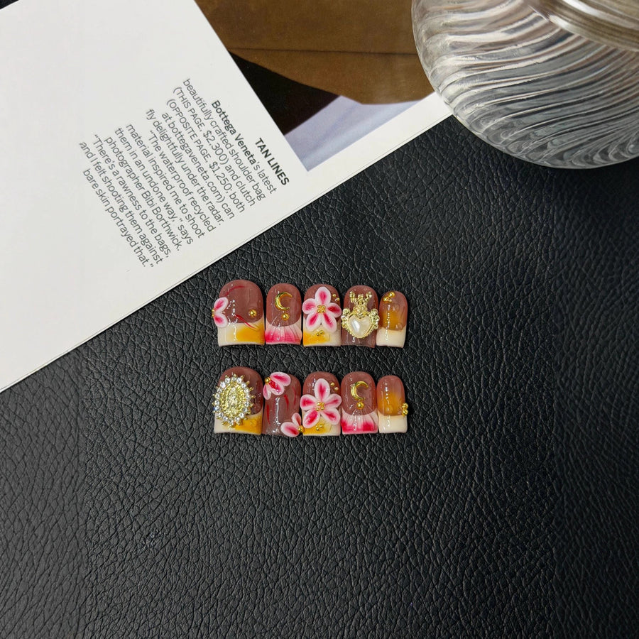 365nails: "Retro Bloom" – 3D Floral & Pearl Handmade Short Square Nails