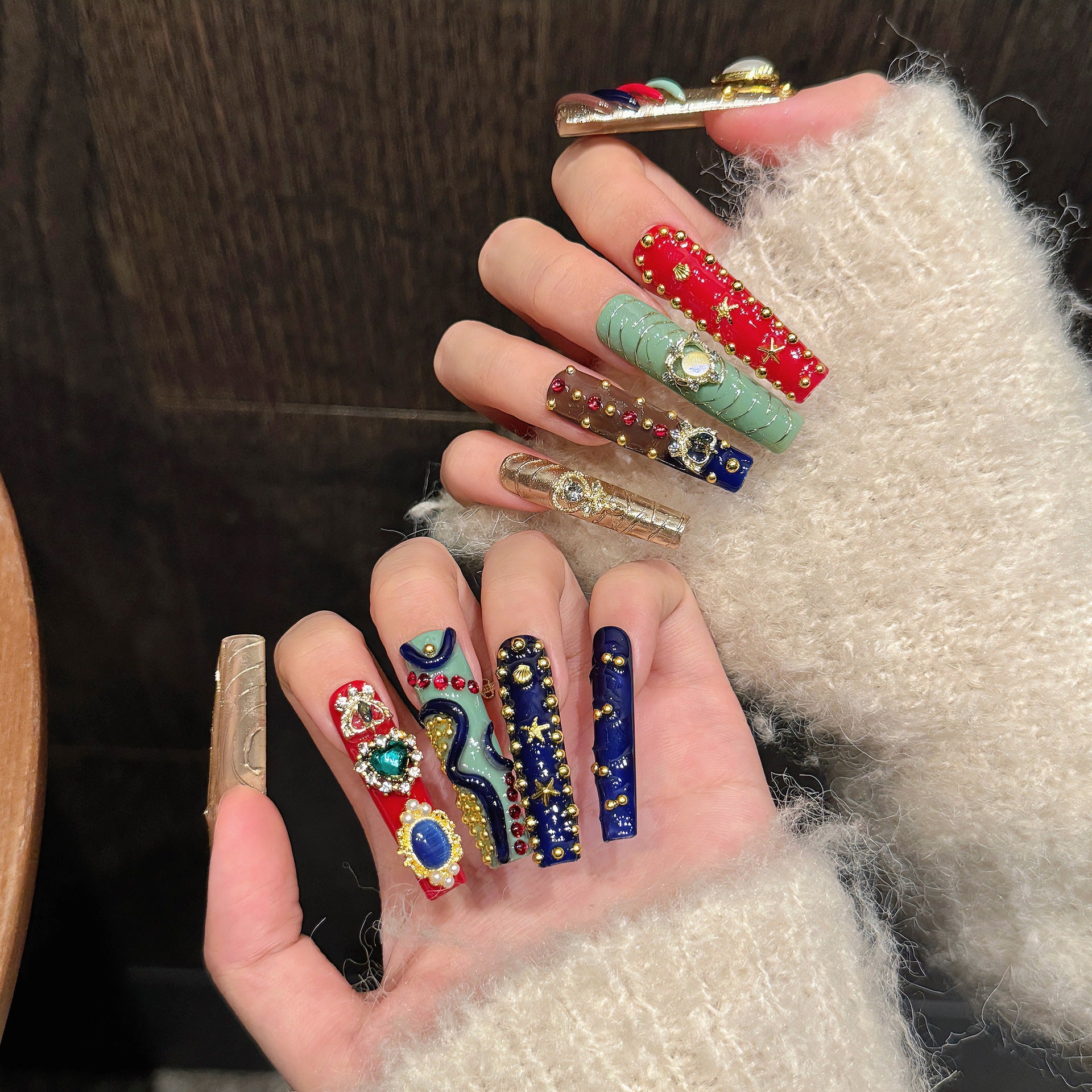 365nails: "Gilded Heritage" – 3D Luxury Charm Handmade Coffin Nails
