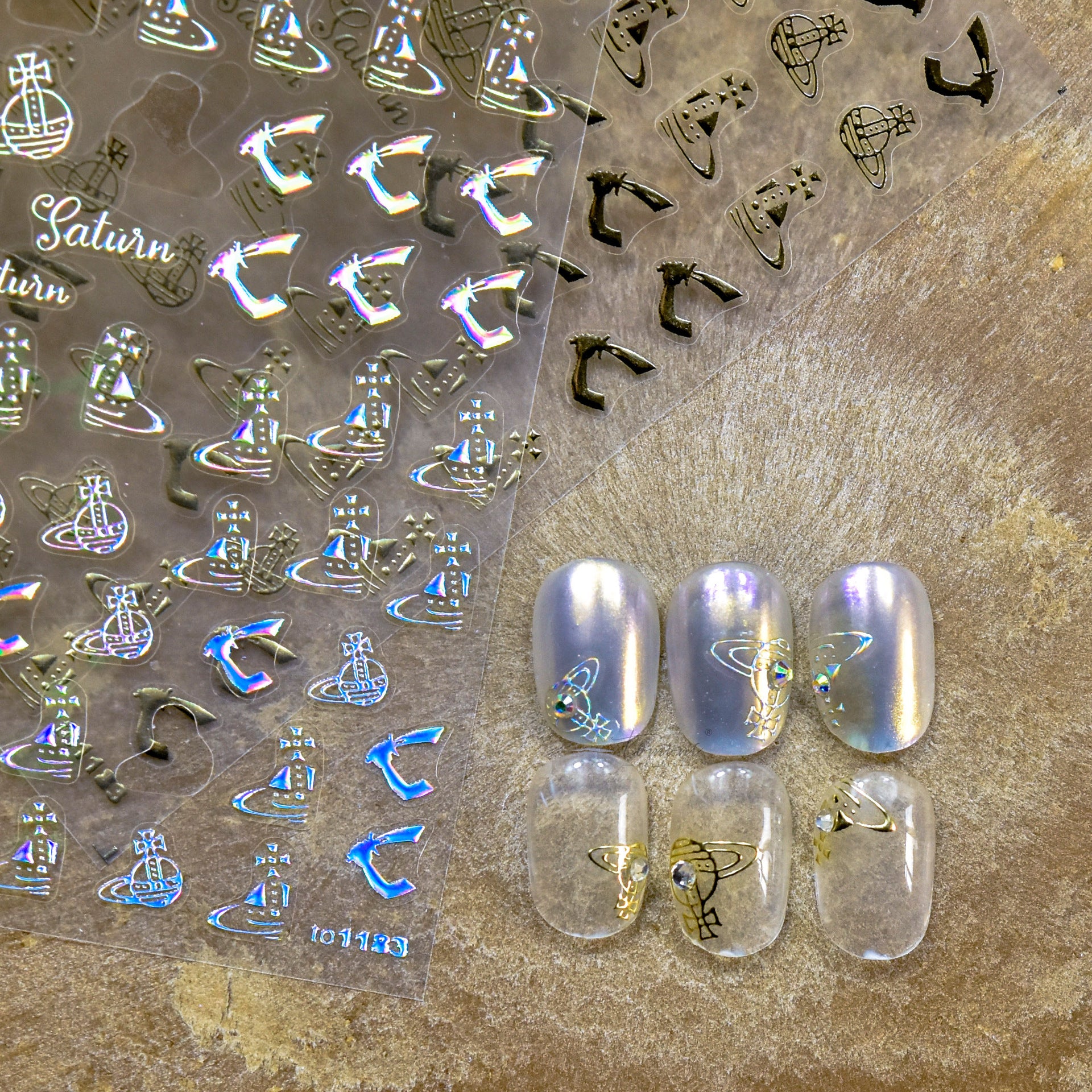 365nails: 무지갯빛 토성 구체 – 네일 아트 스티커