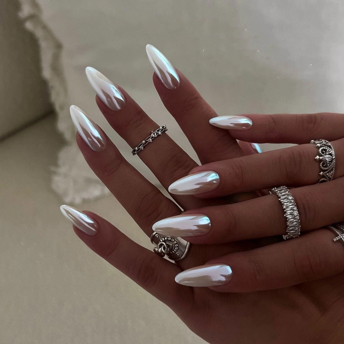 심플 신제품 코팅 단색 아몬드형 숏 착용 가능한 페이크 네일 피스｜365nails