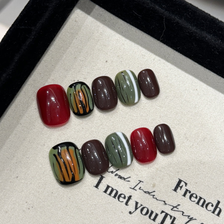 365nails: "Autumn Stripes" – Hand-Painted Geometric Handmade Short Square Nails