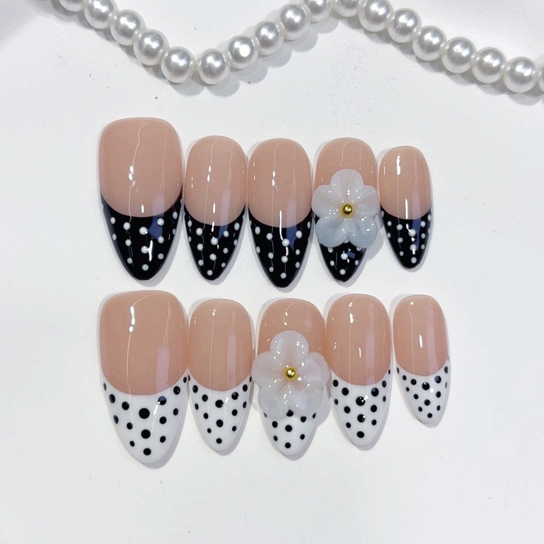 Classic Charm: "Polka Dot Daisy" – Almond Press-On Nails