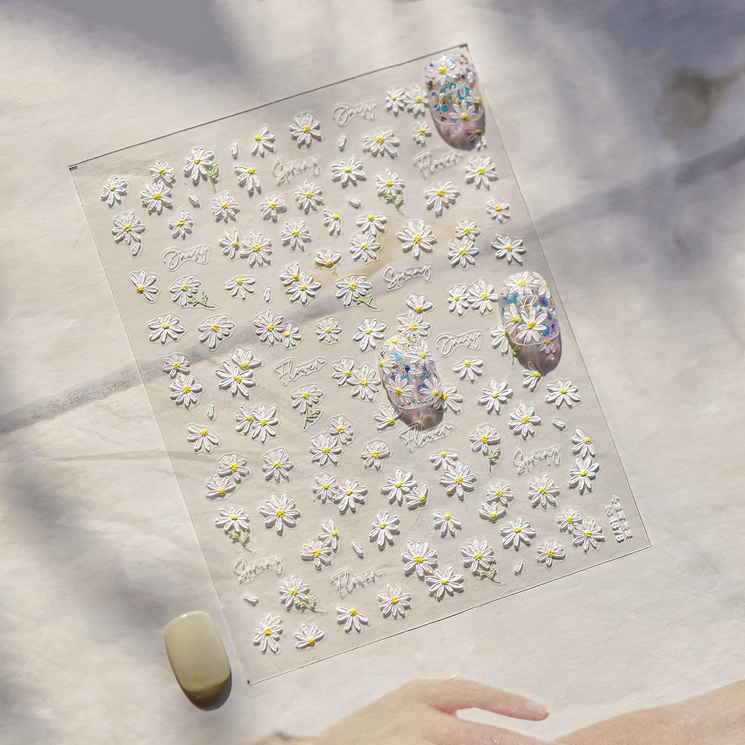 Daisy Spring Collection: "Fresh Daisy" – 3D Embossed Nail Sticker