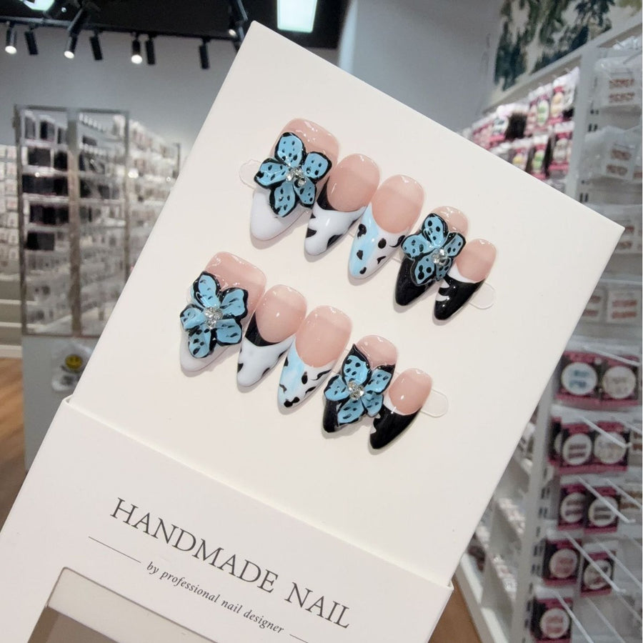 365nails: "Midnight Bloom" – 3D Butterfly Handmade Stiletto Nails