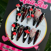365nails: "마법의 숲" – 3D 버섯 & 레이스 수제 롱 스틸레토형 네일