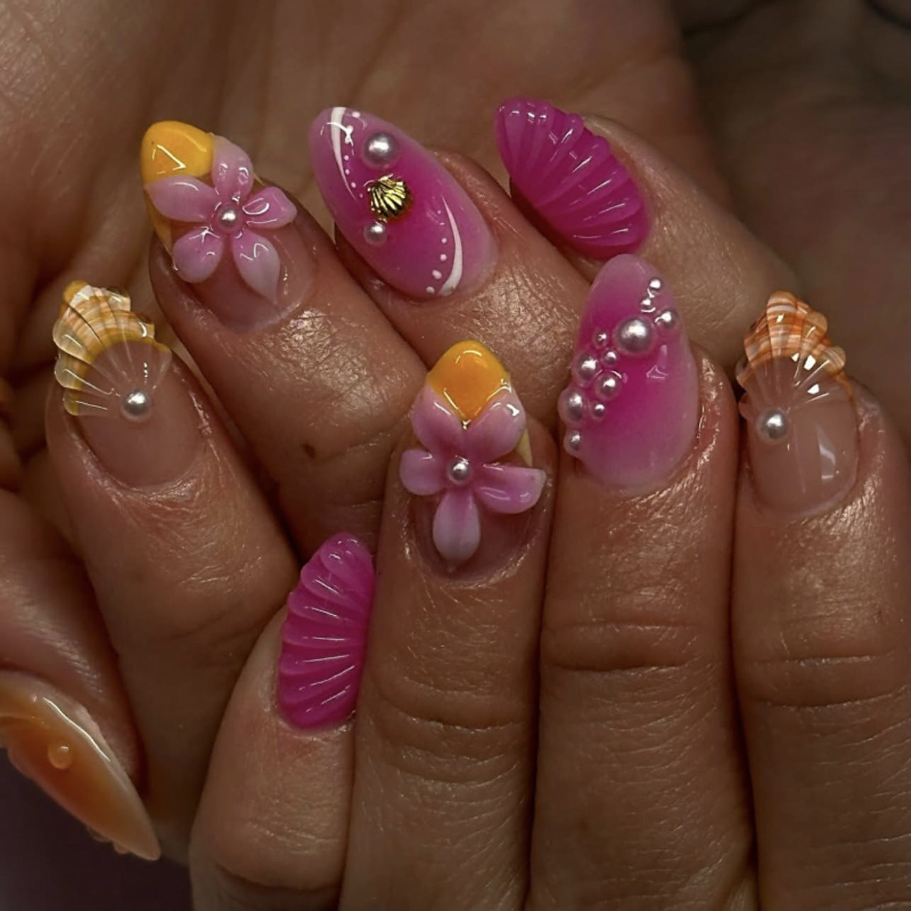Almond 3D three-dimensional flower short pearl mix and match press-on nails