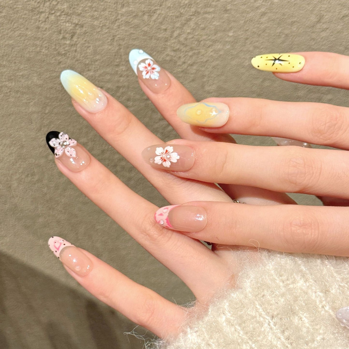 Pastel Floral Star Cute Spring Nails