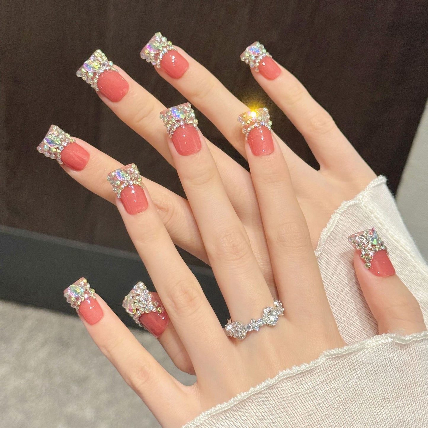 Crystal Coral Duckbill Press On Nails
