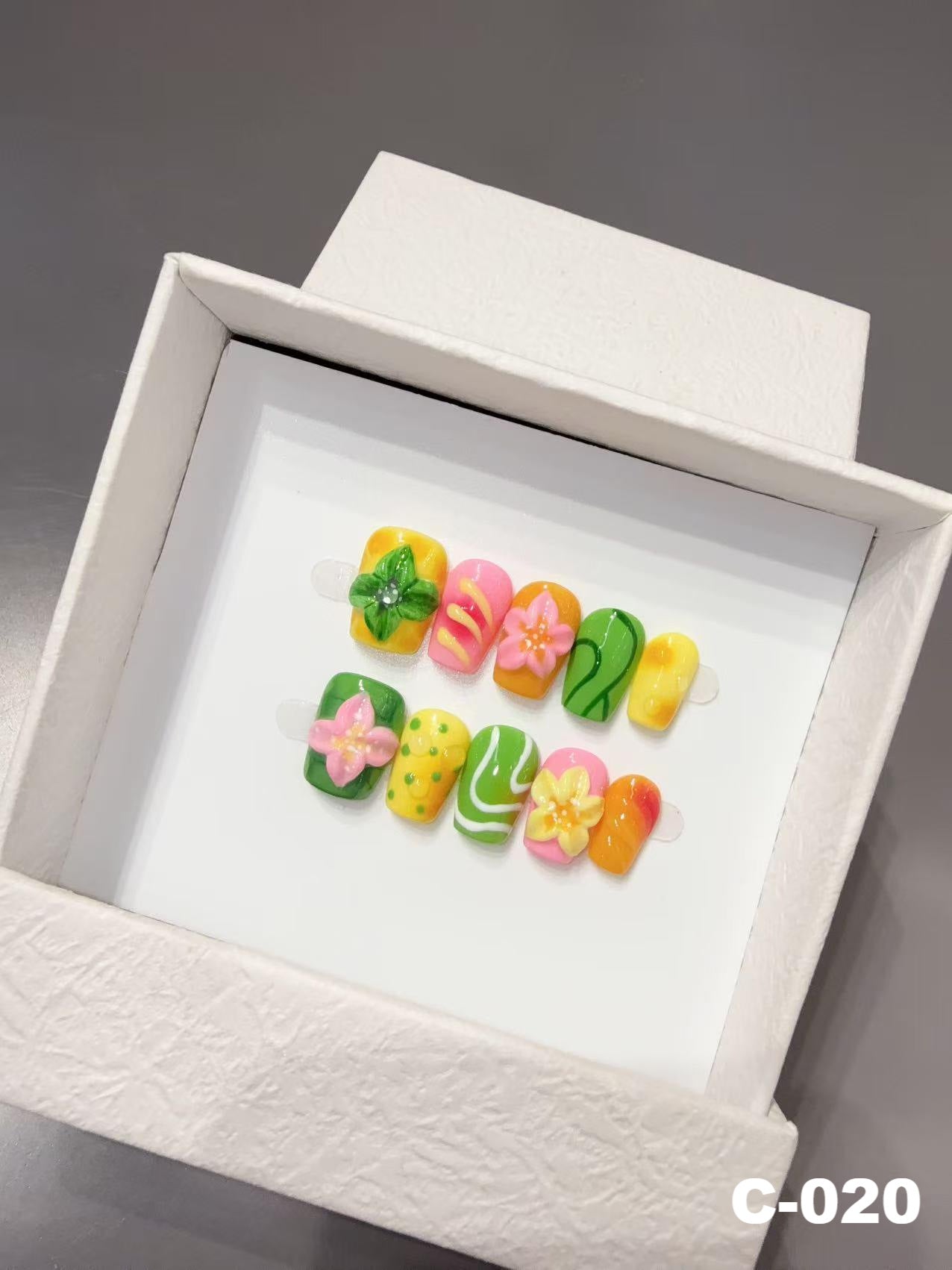 365nails: "Tropical Punch" – 3D Fruit & Floral Handmade Almond Nails
