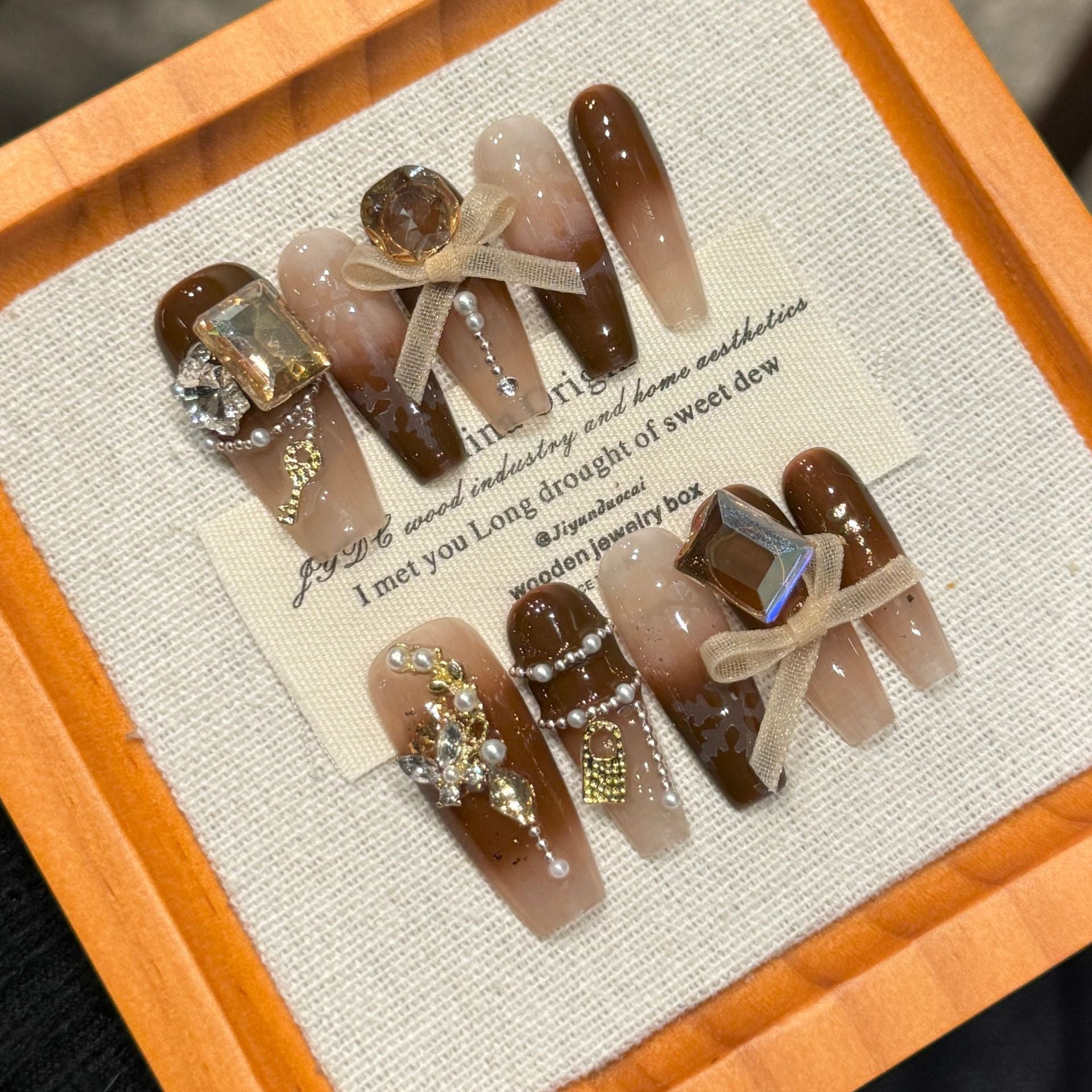 Chocolate Brown Gradient Press‑On Nails – Bow & Gem Luxury Design