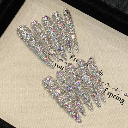 extra long pure handmade nails bursts full of diamonds, light luxury nail art, fake nails, and advanced nail wear | 365nails