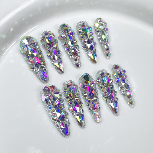 Adesivo de unha postiço Flash Handmade K9 Aurora AB Symphony com ponta longa e diamante completo para unhas vestíveis ｜ 365nails