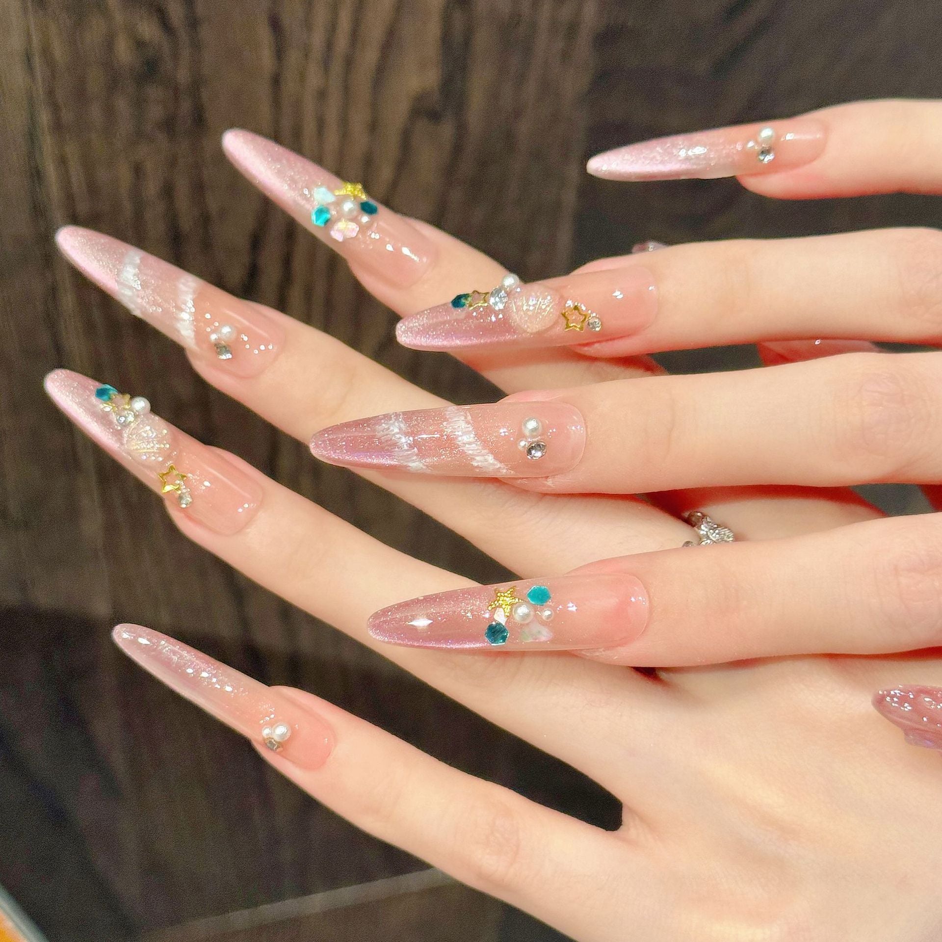 365nails: "Ethereal Bloom" – 3D Seashell & Pearl Handmade Long Almond Nails