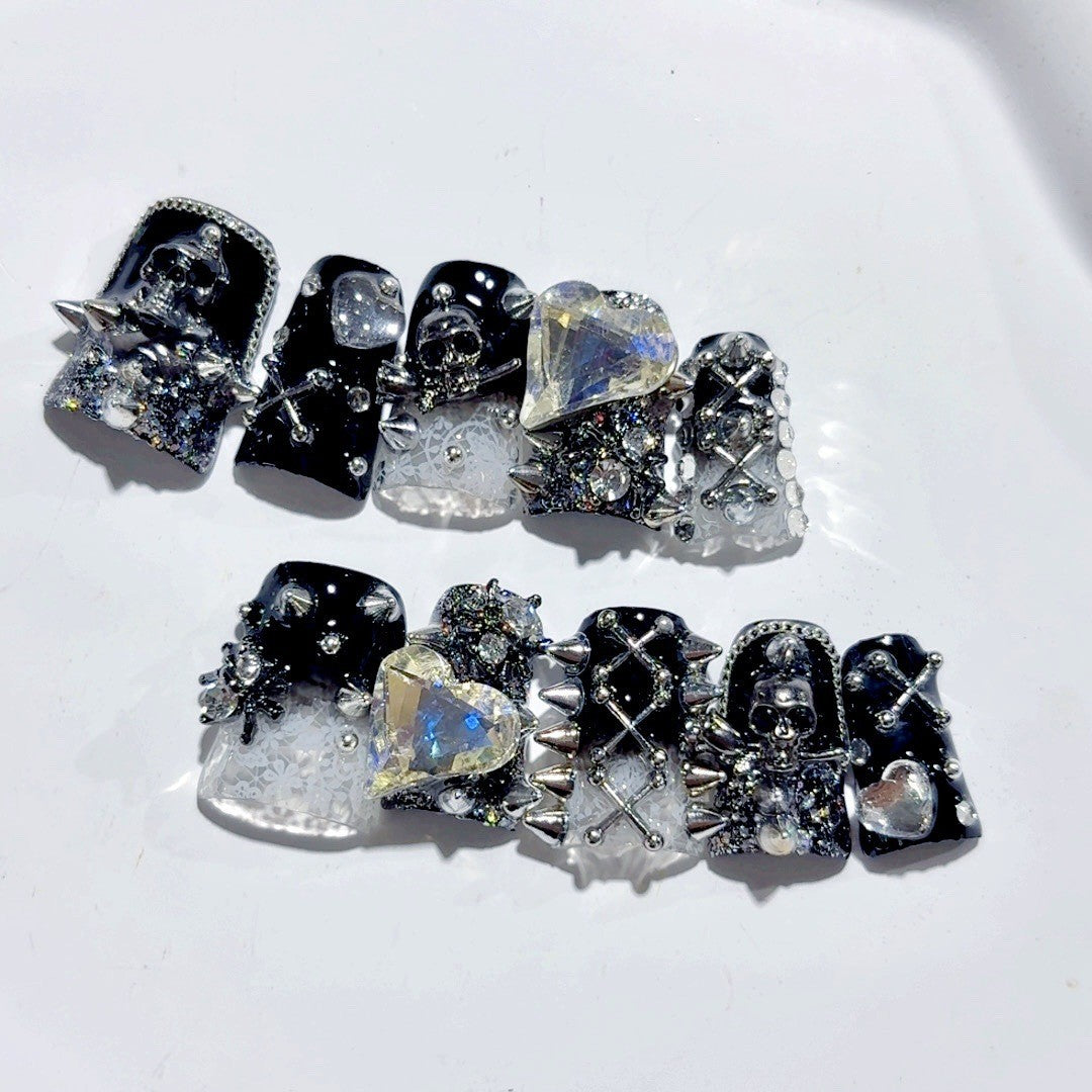 Dark Rebel: "Gothic Skull Rebel" – Square Press-On Nails