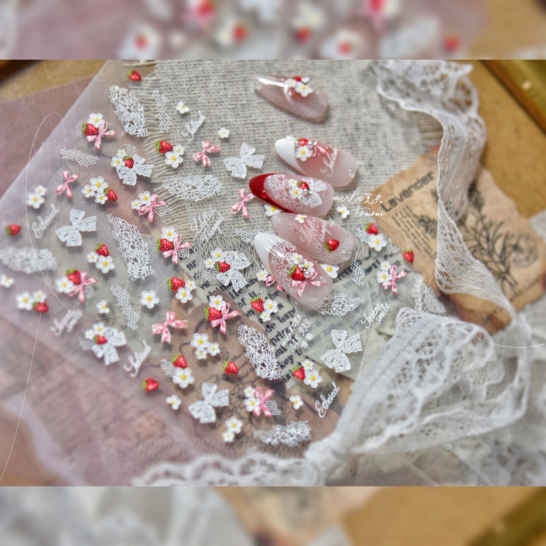 白蕾絲花 — 空靈半透明美甲貼紙