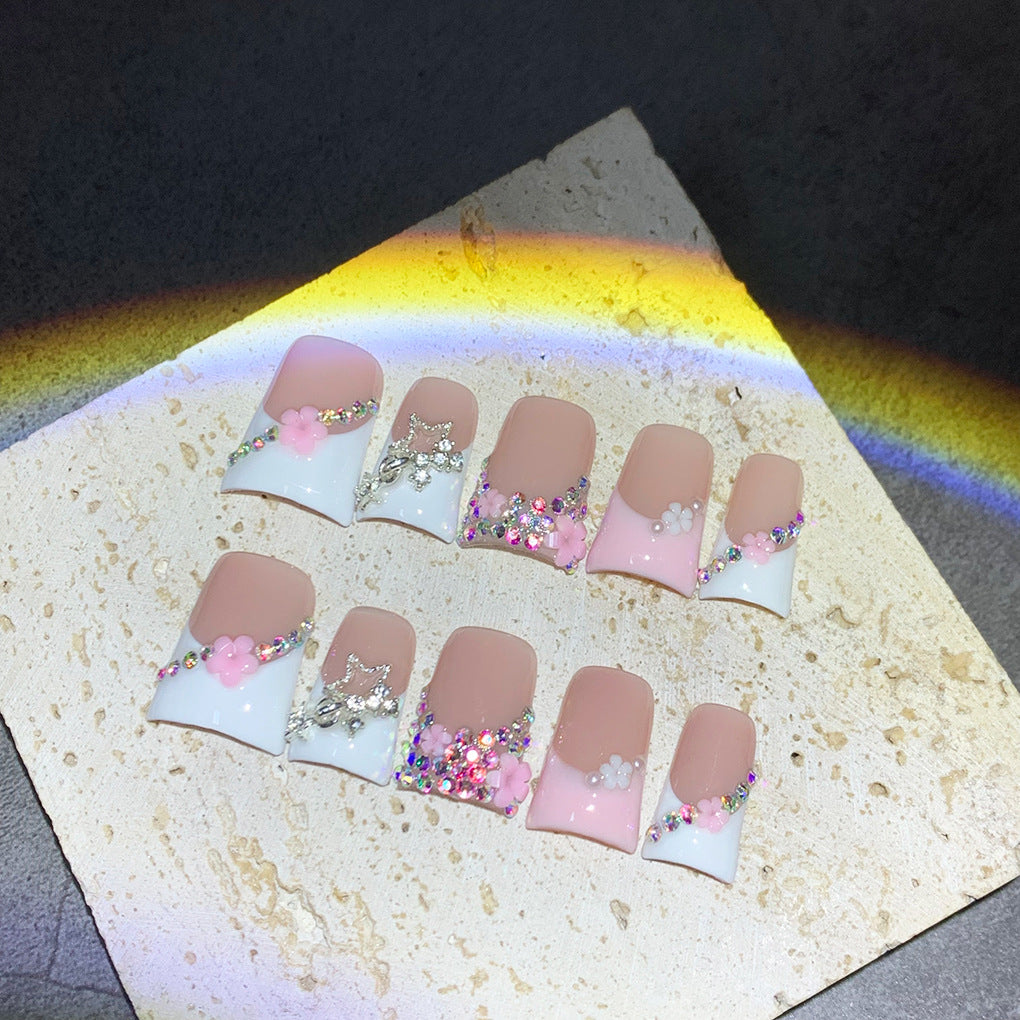 粉色法式花卉水鑽穿戴甲
