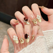 365nails: "앰버 위스퍼스" – 3D 꽃무늬 & 크리스탈 레오파드 프린트 수제 스틸레토형 네일