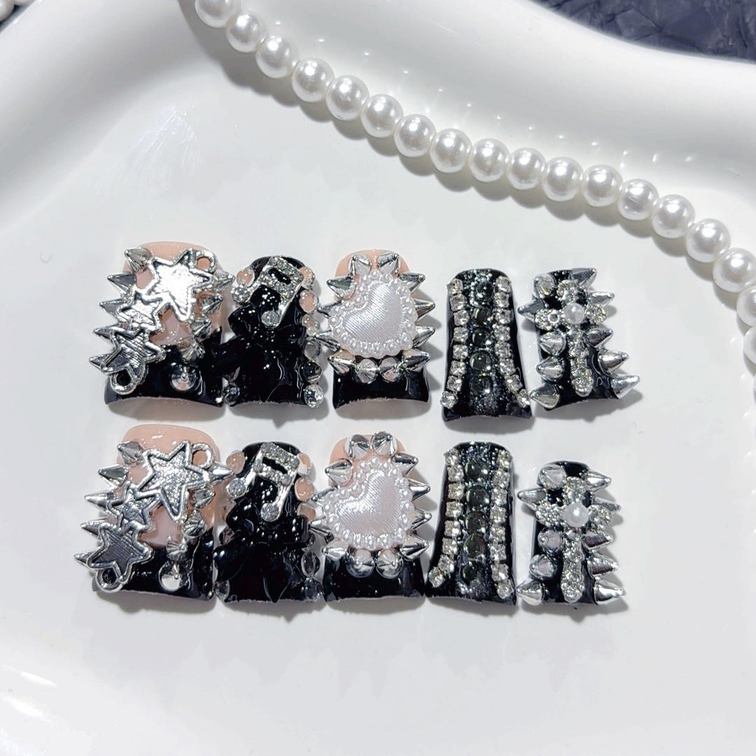 Punk Royal: "Spiked Heart" – Short Almond Handmade Press On Nails