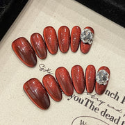 365nails: "Velvet Crush" – Unhas Postiças Artesanais de Amêndoa Média com Efeito Olho de Gato 3D Diamante