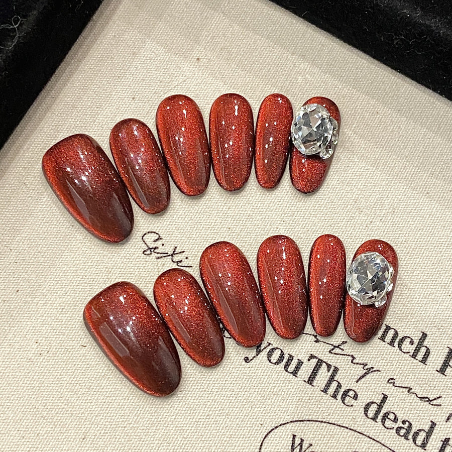 365nails: "Velvet Crush" – 3D Diamond Cat-Eye Handmade Medium Almond Nails