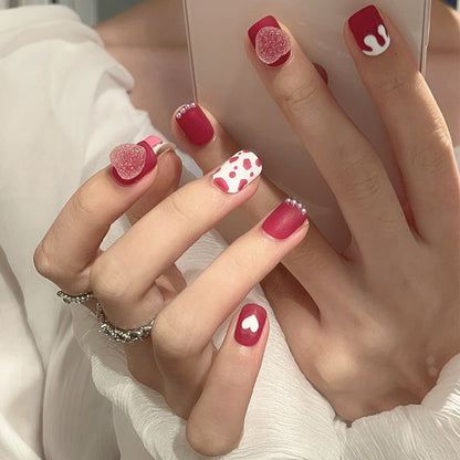 Three-dimensional cartoon strawberry bear pure handmade press-on nails removable nail art autumn and winter short hand-painted love nail art｜365nails