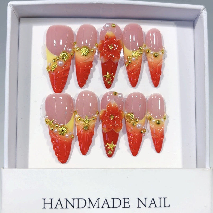 Fleur de fraise : « Baie rouge » — Ongles press-on longs, forme amande, fait main