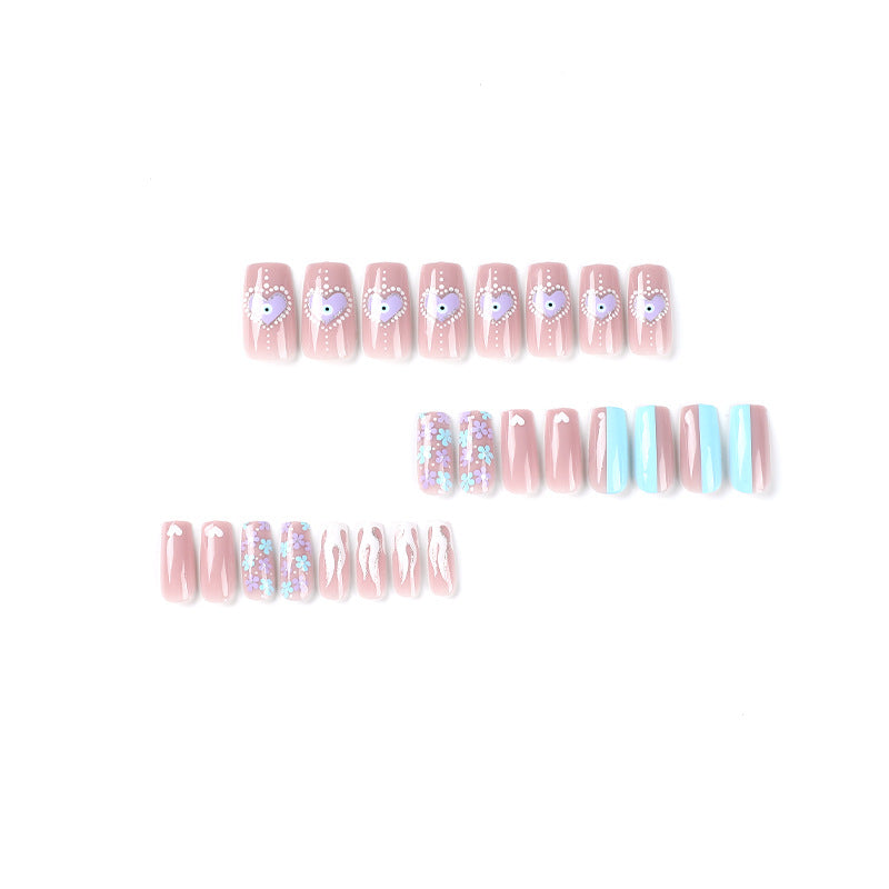 Unhas de armadura com acabamento em bolinhas brancas flamejantes e vento, unhas de armadura com glitter dourado, amor, rosa, azul e flor ｜365nails