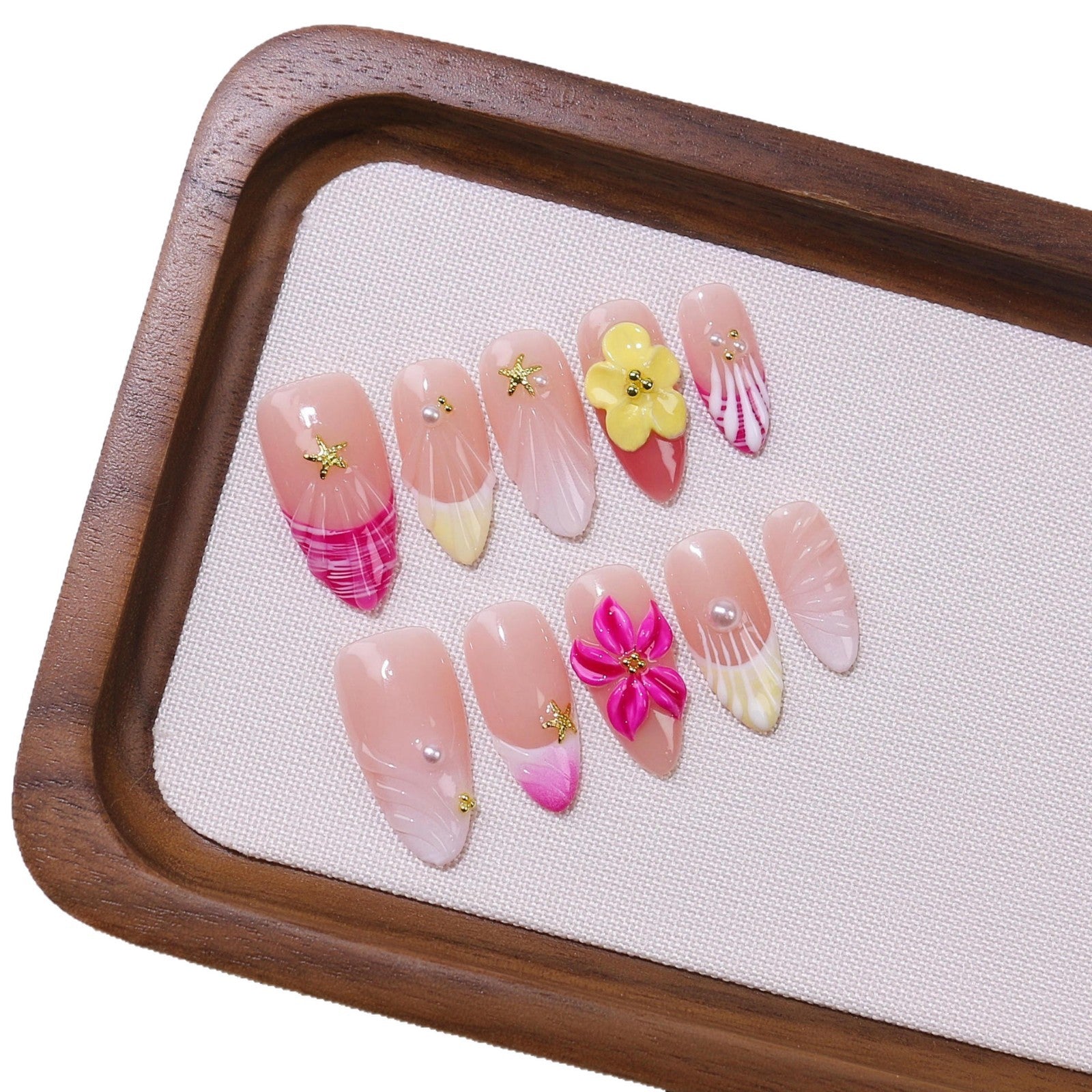 365nails-綻放混搭：「繽紛花卉」 – 杏仁形 手工製 3D 雕刻 穿戴甲