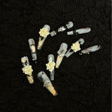 Title Ink Mist Rose | Black-and-White Floral Sculpt Art Series Press-On Nails
