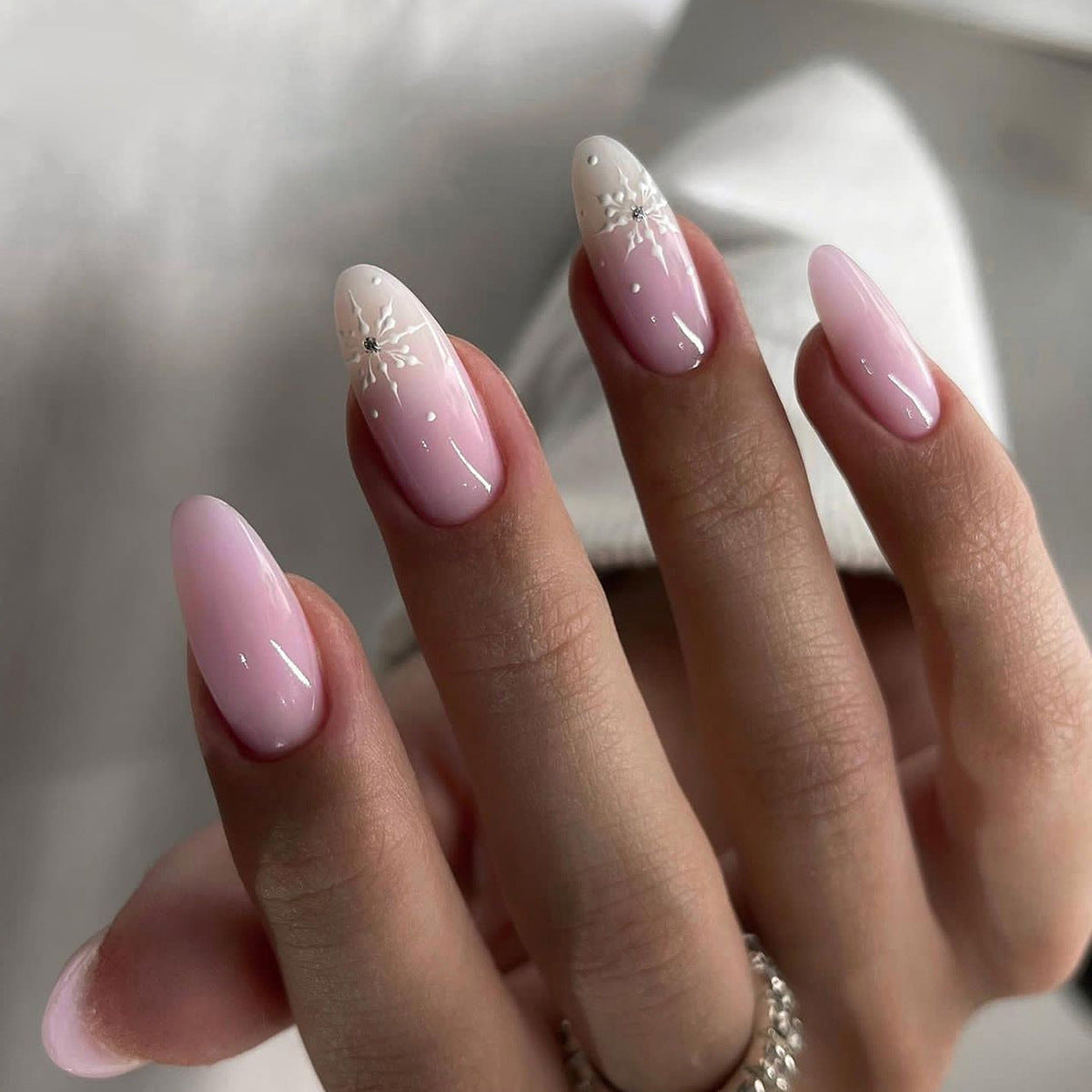Christmas press on nails snowflake love snowman manicure short almond bow  long nail wholesale｜365nails