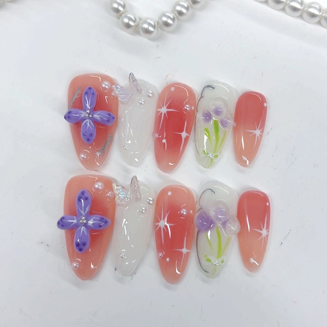 花卉幻想: "紫色綻放" – 杏仁形穿戴甲