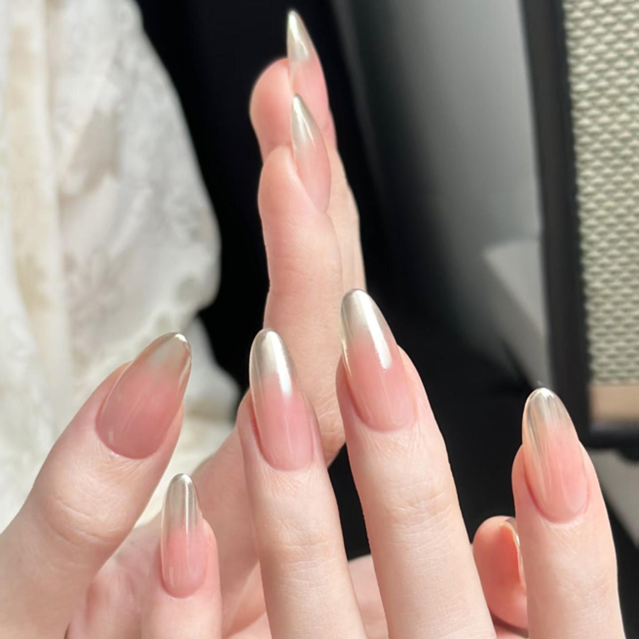 Pó perolado com mudança gradual para unhas, unhas postiças curtas amendoadas, peça de unha usável, mais vendida no atacado｜365nails