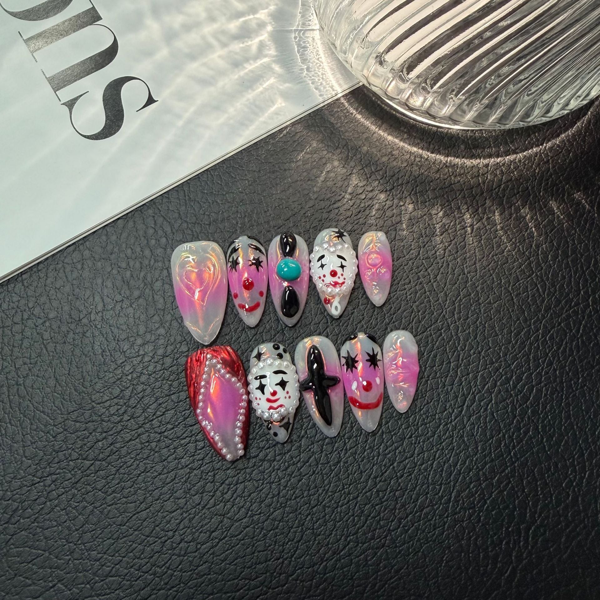 365nails：「菱格夢」– 3D 水晶手工製杏仁形穿戴甲