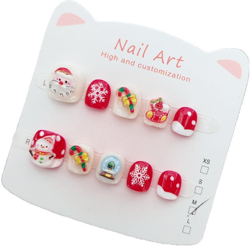365nails：「聖誕雪地仙境」—手工製可愛短款橢圓形穿戴甲