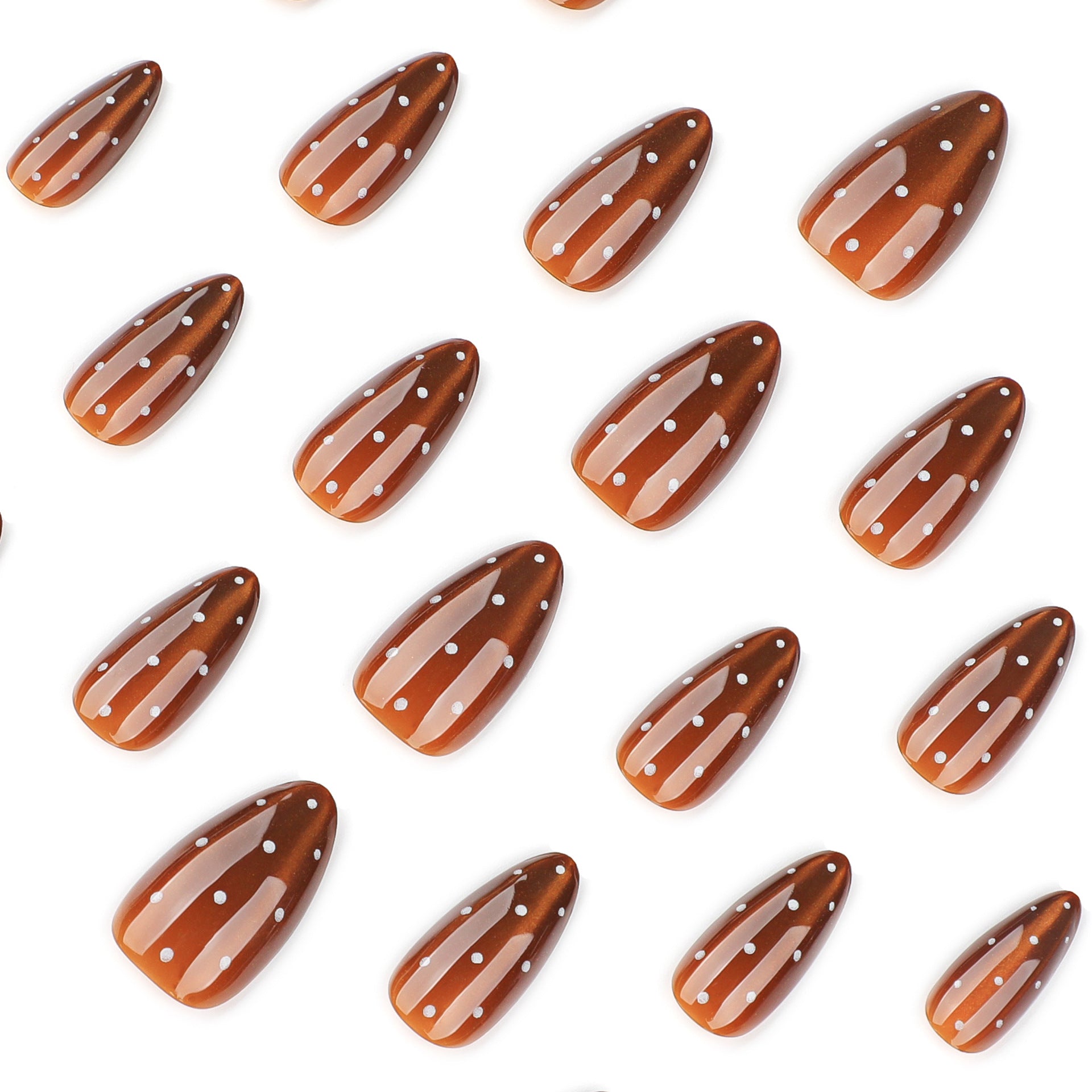 Fall and winter's hottest brown cat-eye flash-wearing manicure with white polka dots is hot-selling