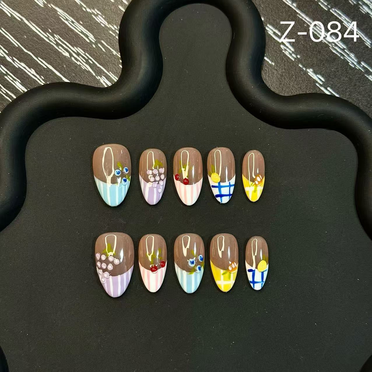 365nails : « Fantaisie fruitée » — ongles forme amande 3D fait main à motifs fruits
