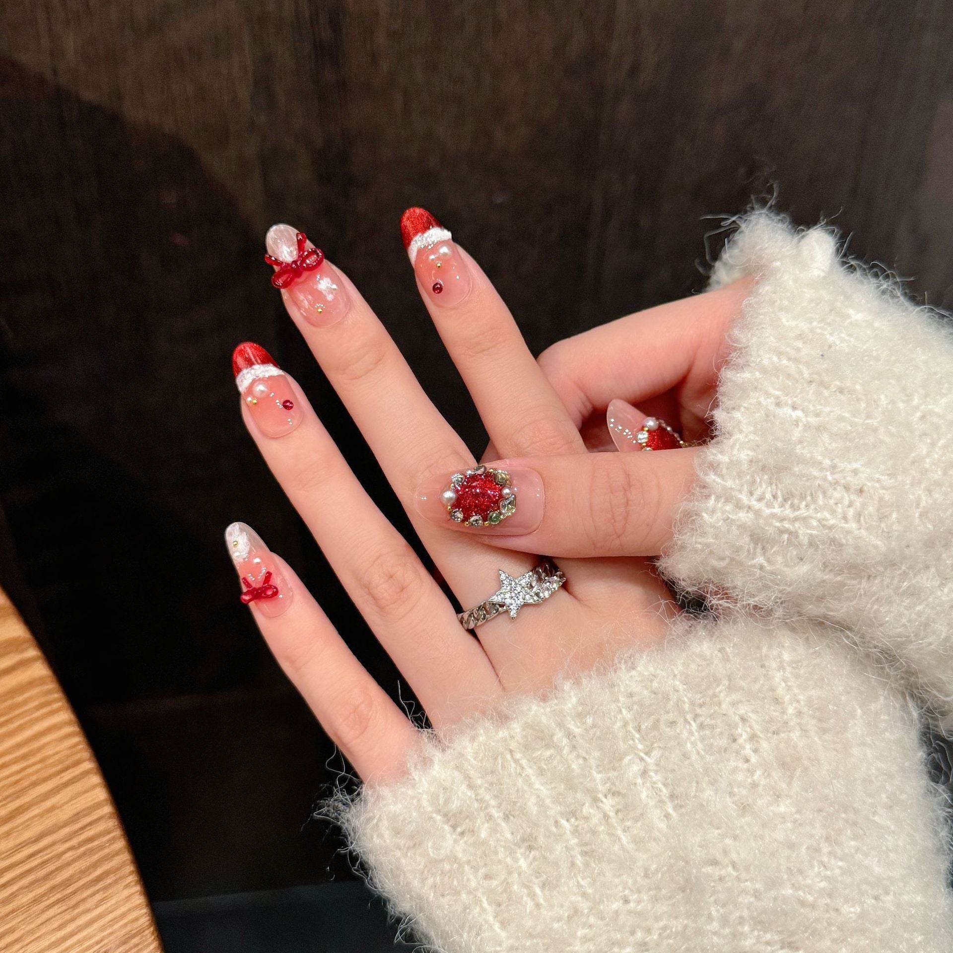 365nails: "Strawberry Bow" – 3D Fruit Handmade Oval Nails