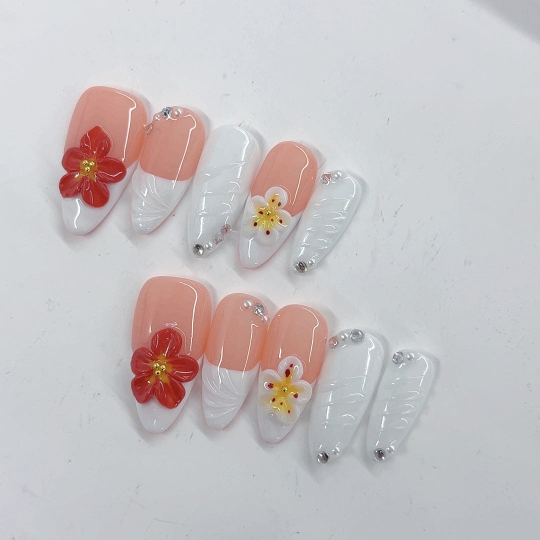復古綻放：「緋紅花瓣」– 雕刻款杏仁形穿戴甲