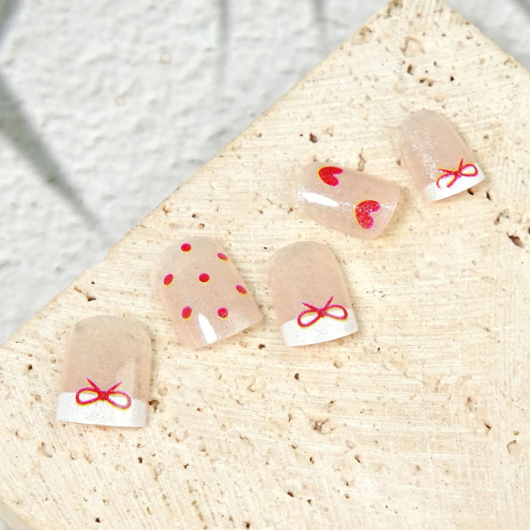 Kids press-on nails Red polka dot love glue-free 24 pieces white French nude spot