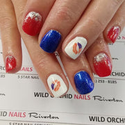 365nails: "Funky Star French" – Diagonal Star Printed Oval Nails