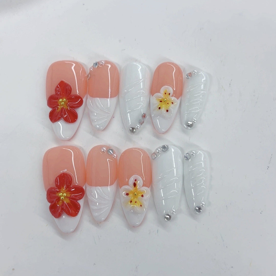 復古綻放：「緋紅花瓣」– 雕刻款杏仁形穿戴甲