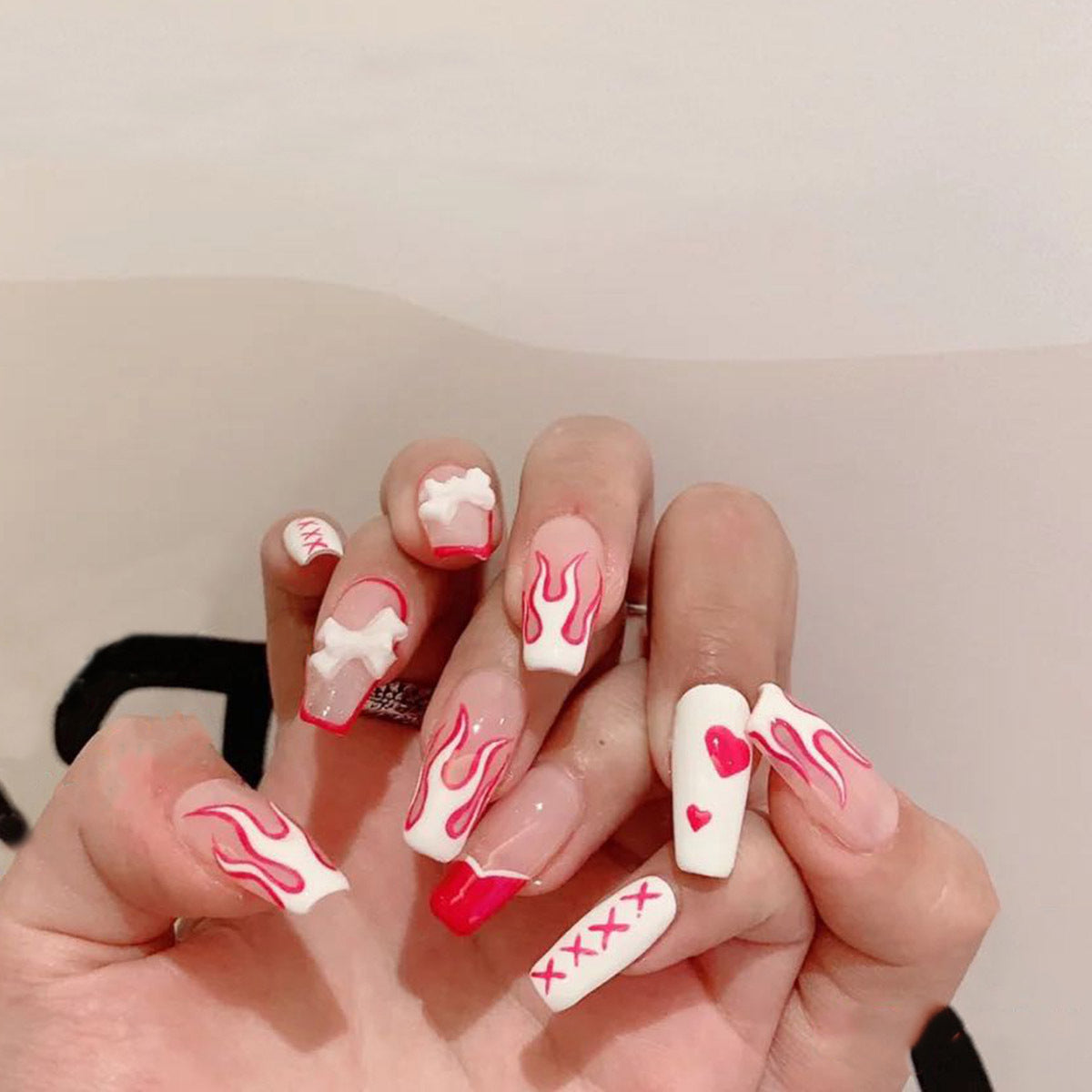 鴛鴦粉色火焰蝴蝶結成品穿戴甲（可拆卸甲片）｜365nails