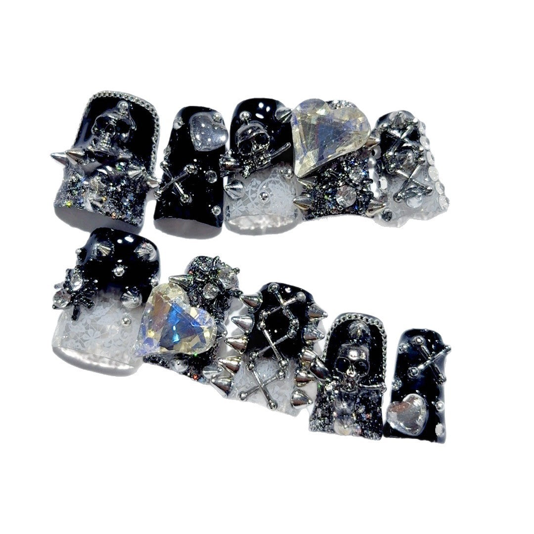 Dark Rebel: "Gothic Skull Rebel" – Square Press-On Nails