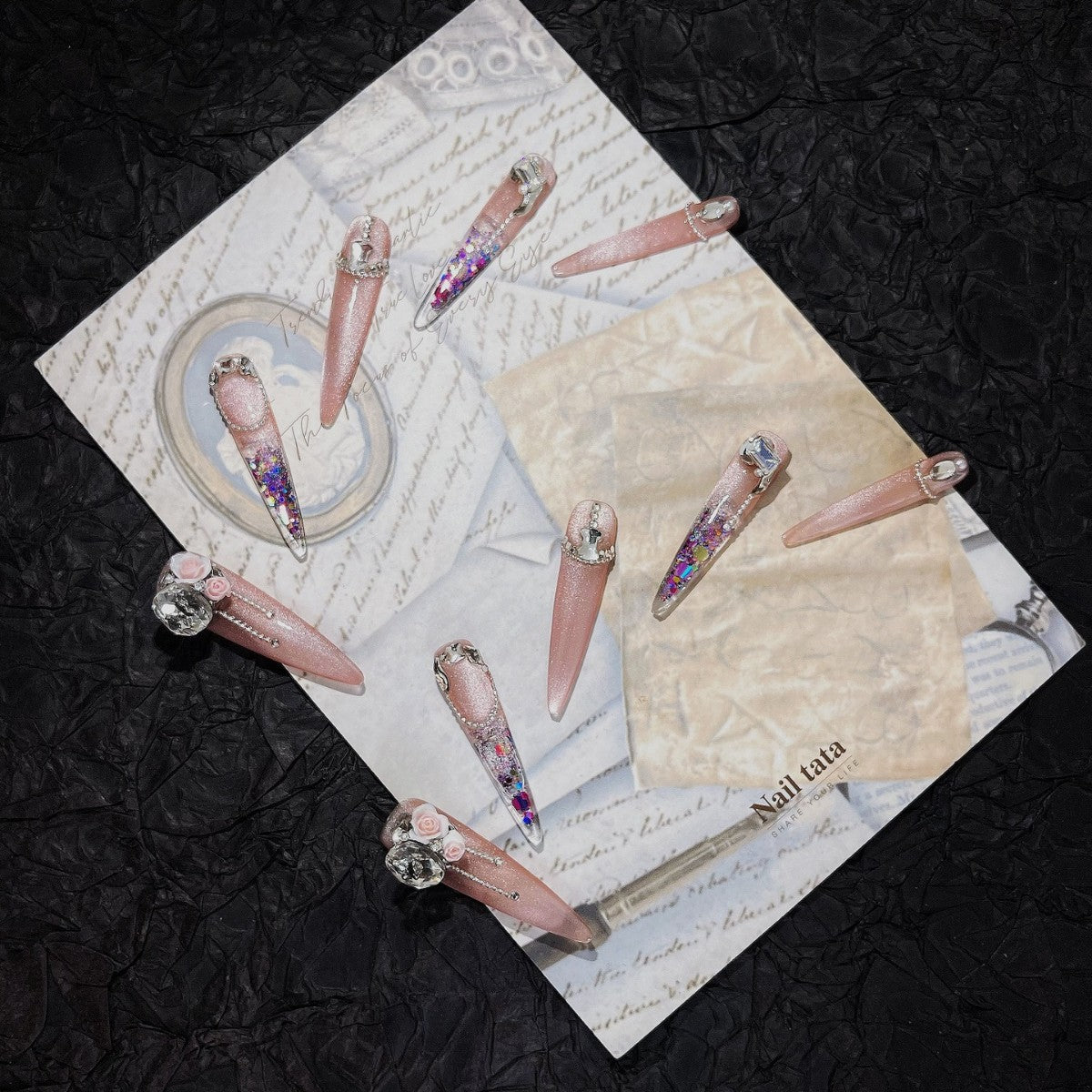 The Art Edit · Rosy Mirror Chain