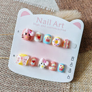 365nails-Série Infantil Hello Kitty: "Festa Doce de Donuts" – Unhas Postiças Infantis Curtas Quadradas