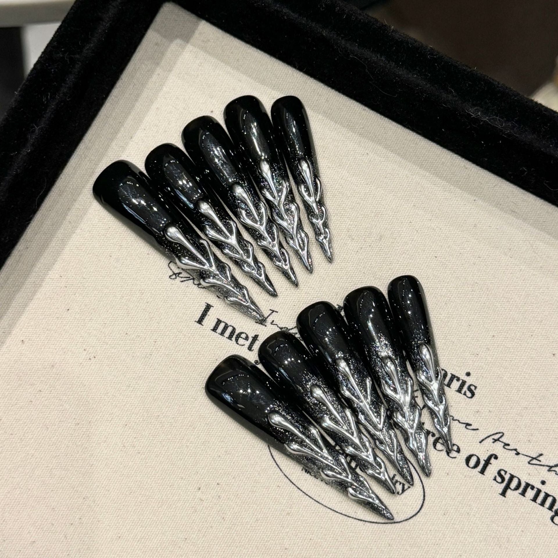 365nails: "Obsidian Flame" – 3D Metallic Handmade Stiletto Nails