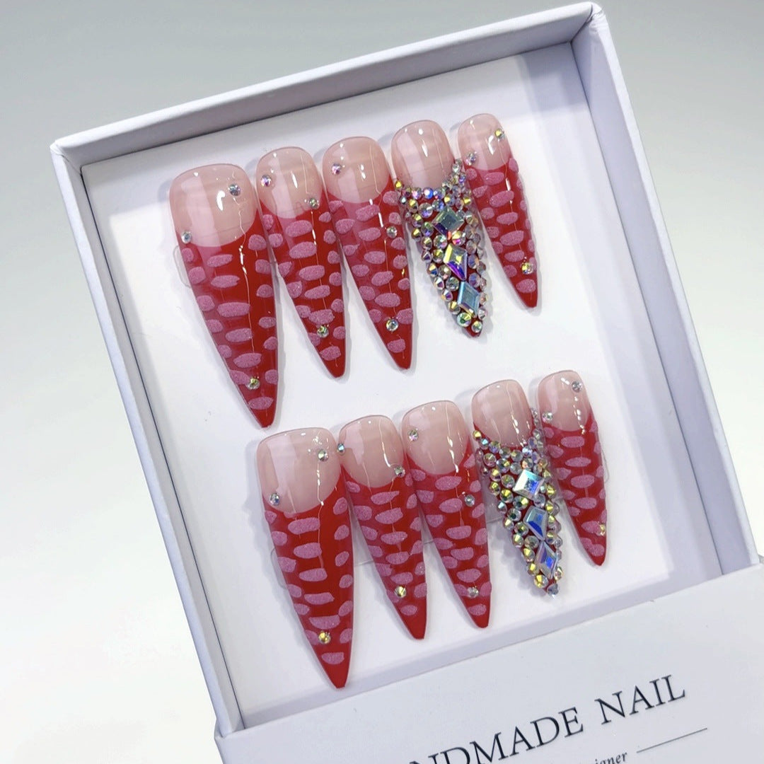 Ruby Ripple: « Vague glamour » – Ongles press-on stiletto longs