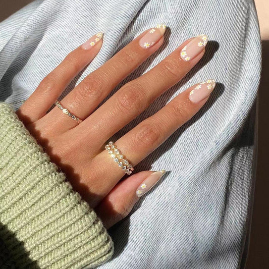 Small broken flowers, fresh and elegant  wear nail art products, s, es, es,  direct supply｜365nails